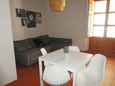 Apartamentos Nahira Suites 3000