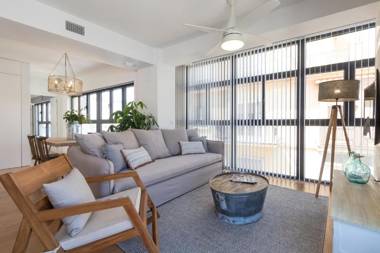 Chezmoihomes Plaza Nueva Premium