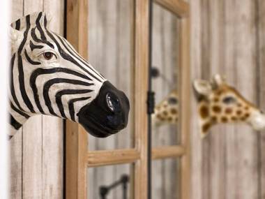 Chezmoihomes Glow and elegant 4 BR apartment in the heart of granada parking free