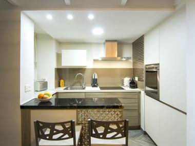 Chezmoihomes Magic Alhambra Retreat