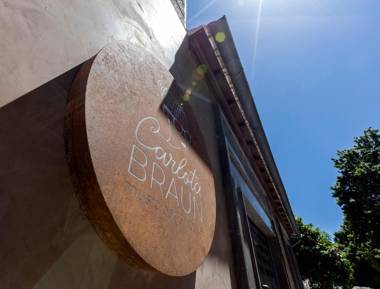 Hostel Carlota Braun