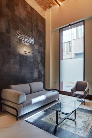 Sercotel Granada Suites