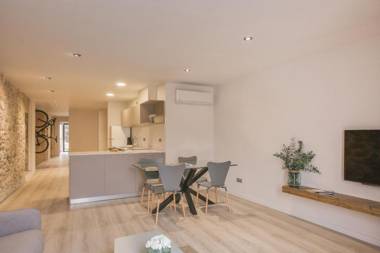 Flateli - Plaça Catalunya 42