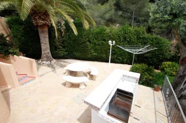 Chrisuli - well furnished villa with panoramic views in Moraira