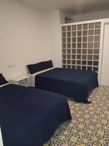 Exclusivo apartamento con piscina privada junto a la playa