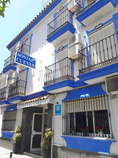 Hostal Cuevas