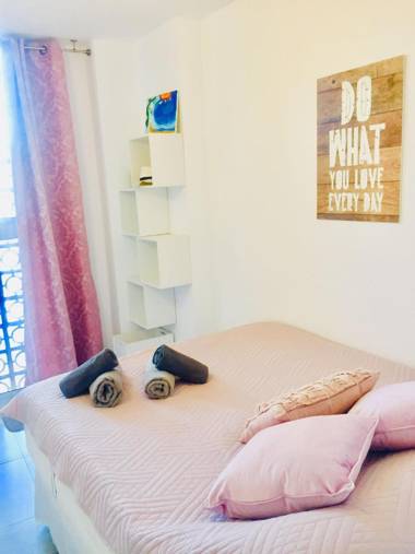 3BR Fuengirola Promenade - First Line Beach Apartment with Panoramic Sea Views