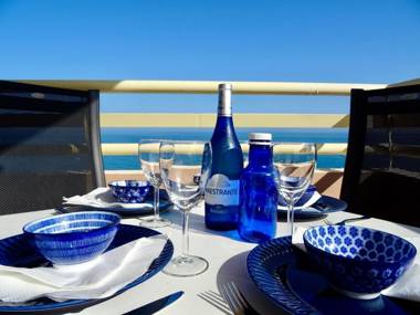 Private BEACHFRONT Apartment with sea view at Stella Maris Fuengirola