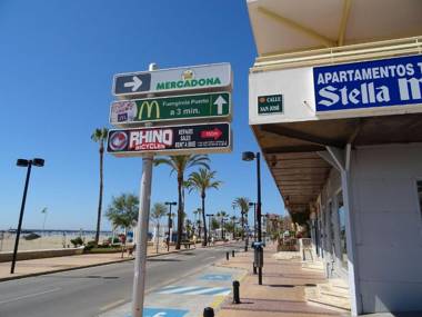 Private BEACHFRONT Apartment with sea view at Stella Maris Fuengirola