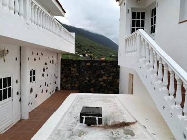 One bedroom appartement with sea view and terrace at Frontera 3 km away from the beach