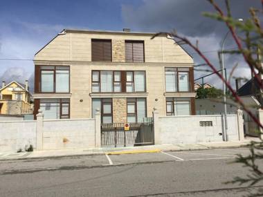 Foz Apartamentos Playa Rapadoira