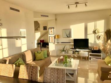 PENTHOUSE BLUELINE IN SIERRA CORTINA