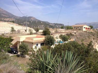 Lovely Holiday Home in Finestrat with Swimming Pool