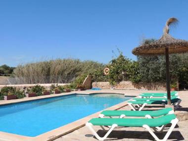 4 bedrooms villa with private pool enclosed garden and wifi at Felanitx