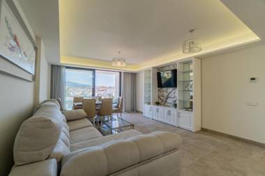 Inifinity 2 - Newly Build 2BED Apartment in Residence Infinity Pool