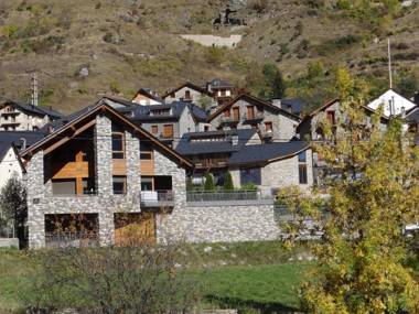 Alba D'Esteve. Casa Rural