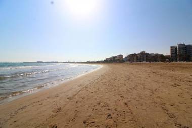 Global Properties Los Claveles - Práctico apartamento con WIFI en Puerto de Sagunto