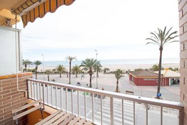 Global Properties Apartamento en primera linea de playa Puerto de Sagunto