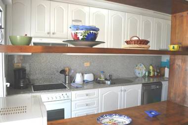 Ferienhaus mit Pool primera linea