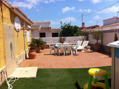 Villa with garden and pool in Denia