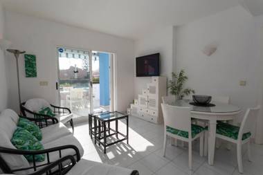 Cala Blanca planta baja cerca de la playa