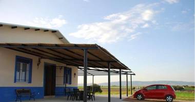 5 bedrooms villa with private pool jacuzzi and furnished garden at Daimiel Ciudad Real