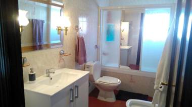 3 bedrooms house with private pool enclosed garden and wifi at Chatun