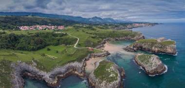 EL CASTAÑU Pensión