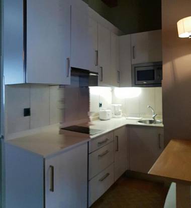 ESTUDIOS VILLACUDILLERO recepcion H Isabel