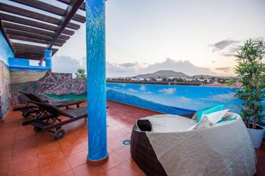 Surf Riders Fuerteventura