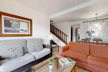 Villa marga villa at 100 meters far of the beach