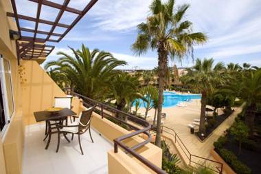 Dunes Apartment Mango with Garden Pool Wifi & near the Beach by Holidays Home