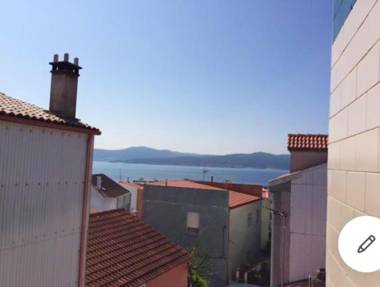 2 bedrooms house with sea view and wifi at Corme Porto 6 km away from the beach