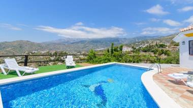 Casa Vistabella Competa by Ruralidays