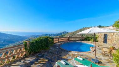 Finca Durillo Competa by Ruralidays