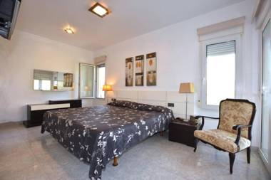 Torreta Of Gormaig House with swimming pool