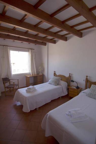 Grupoandria El Claustre de Ciutadella - HOSPEDERIA