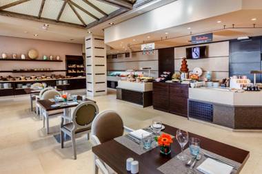 Royal Hideaway Sancti Petri