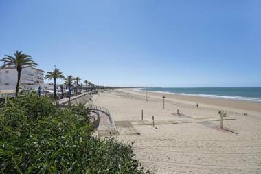 Magnífico apartamento en la Barrosa frente al mar