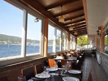 Hotel Praia de Quenxe