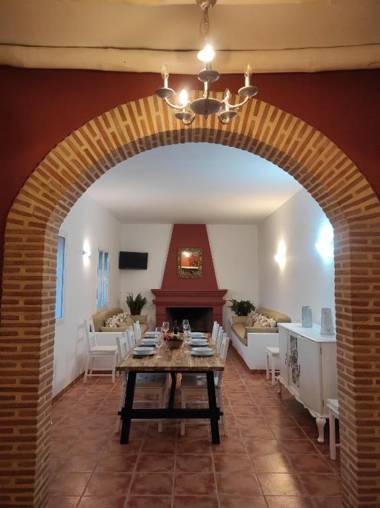 CORTIJO RURAL FLOR DE CAZALLA