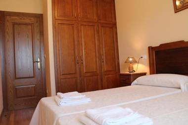 Apartamentos Casa Cerolleiro