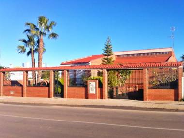 4 bedrooms villa at Playa Honda 300 m away from the beach with city view private pool and jacuzzi