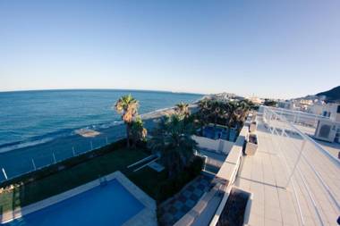 Apartamentos H3 Nautilus