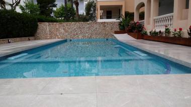 Apartamentos S'Olivera