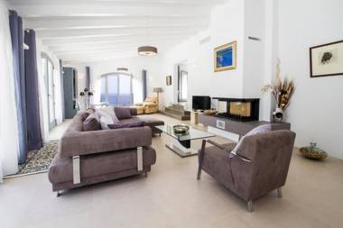 Casa Blanca Vistamar MHM