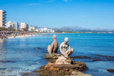 2 bedrooms house at Can Picafort 500 m away from the beach with city view furnished terrace and wifi