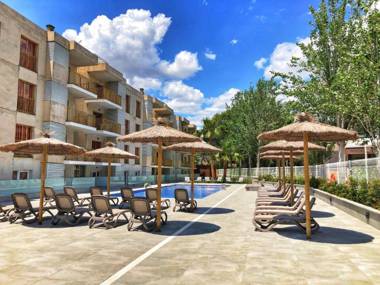 Rentalmar Pins Marina