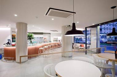 Apartamentos Port Eugeni