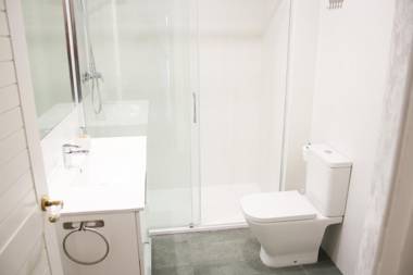 Cozy marine & spa villa